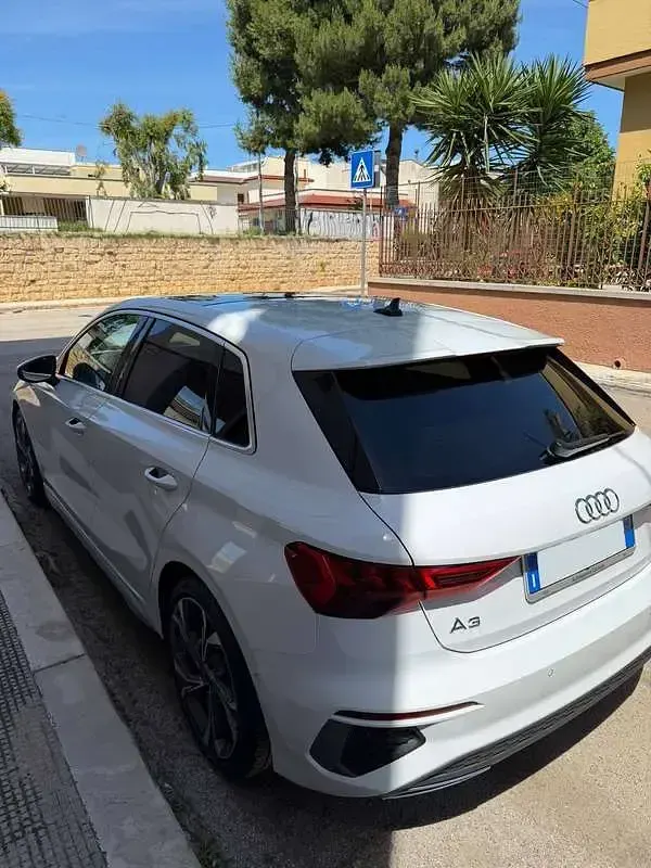 Usata Audi A3 S-Line 150 CV (110 kW) 2023 Bianco Berlina
