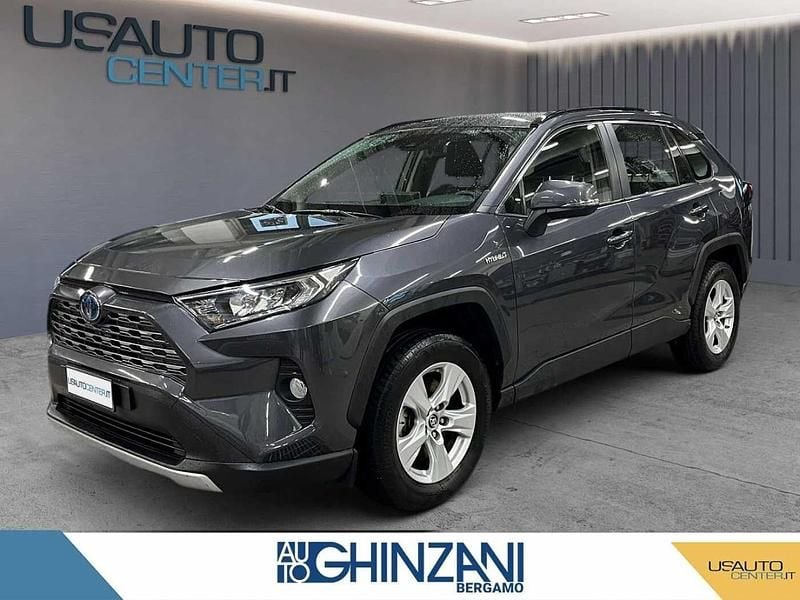 Usata Toyota RAV4 Active 218 CV (160 kW) 2019 Grigio SUV