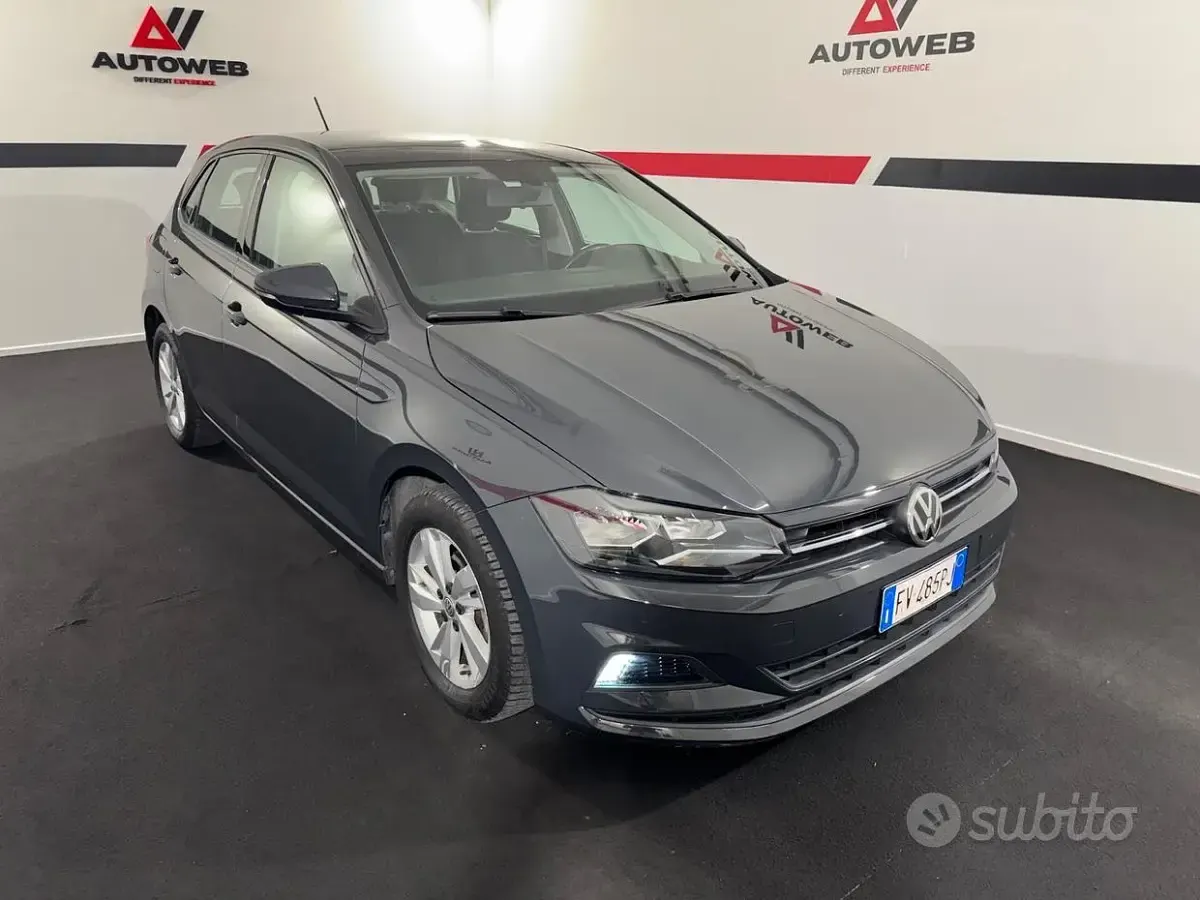 Usata VW Polo 65 CV (47 kW) 2019 Grigio Utilitaria