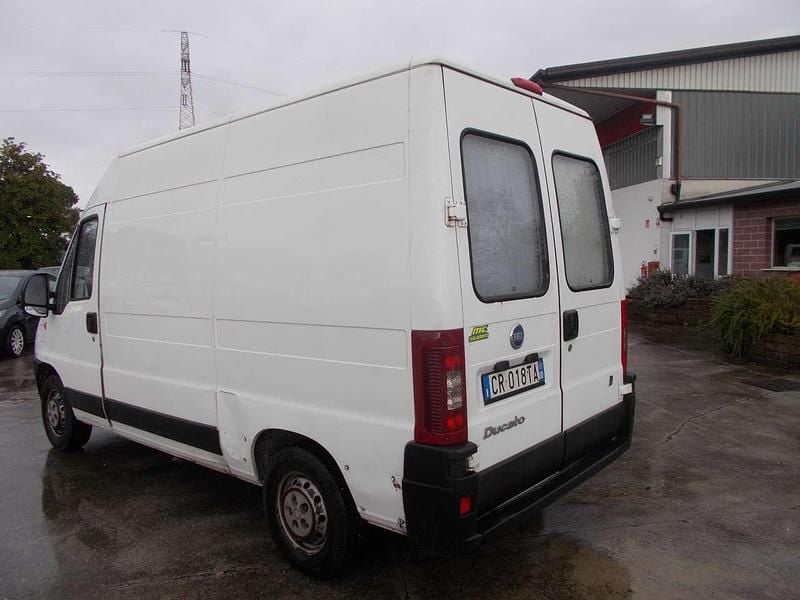 Usata Fiat Ducato 110 CV (80 kW) 2005 Bianco Furgone