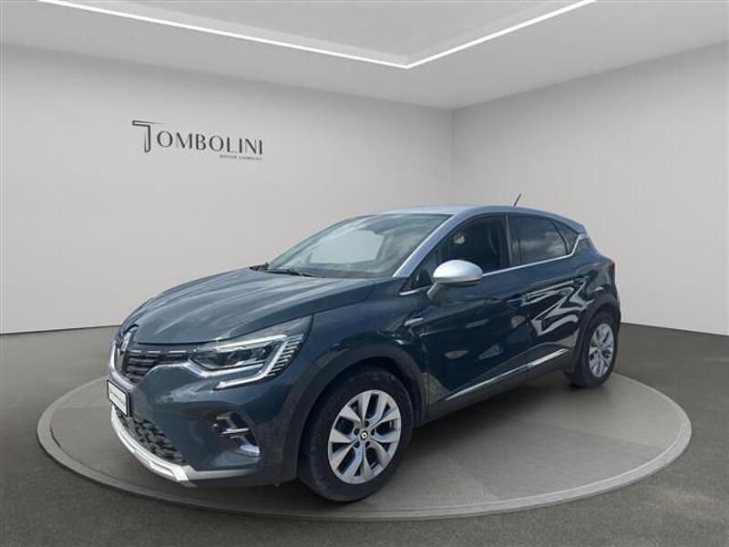 Usata Renault Captur Intens 140 CV (102 kW) 2022 Blu scuro SUV