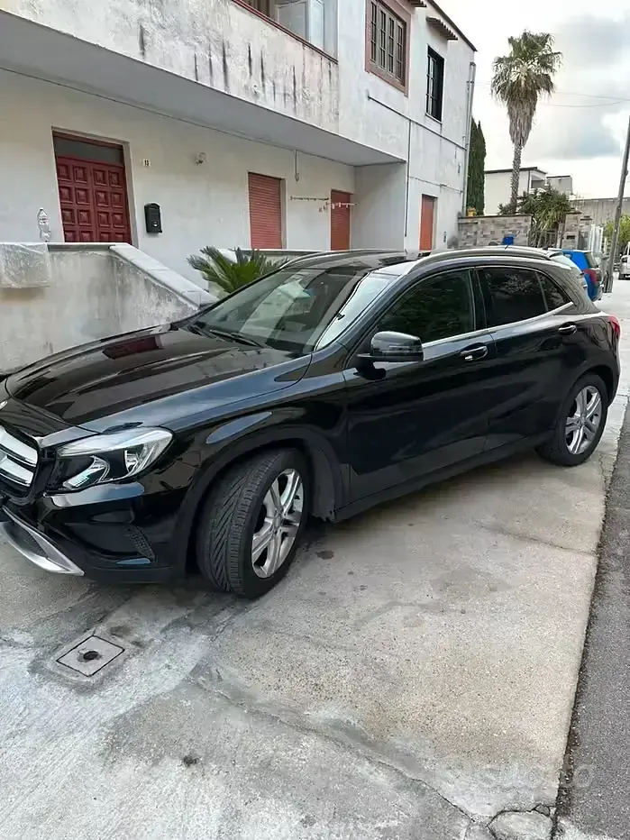 Usata Mercedes GLA200 2014 Nero SUV