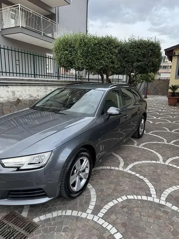 Usata Audi A4 Business 150 CV (110 kW) 2018 Station wagon