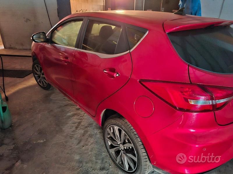 Usata EVO Evo 3 2025 Rosso SUV