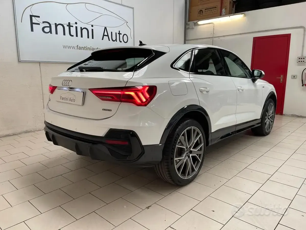 Usata Audi Q3 Sportback S-Line 230 CV (169 kW) 2021 Bianco SUV
