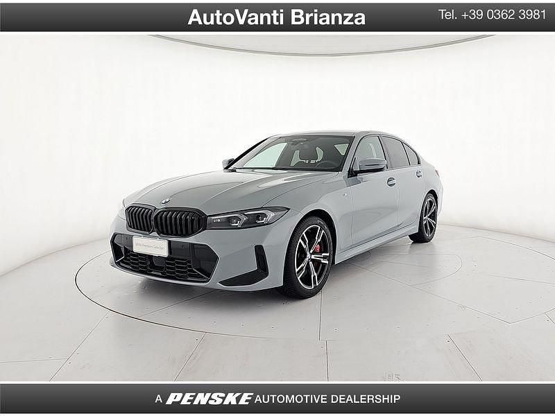 Usata BMW 320 M Sport 190 CV (139 kW) 2025 Grigio Utilitaria