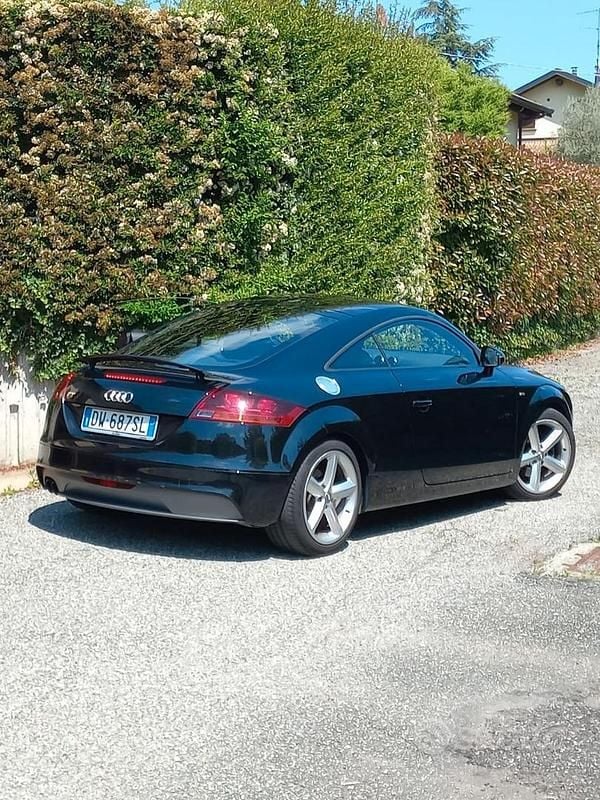 Begagnad Audi TT S-Line 200 HK (147 kW) 2006 Svart Sportkupé