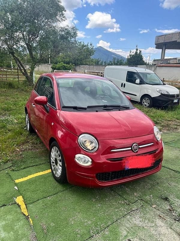 Begagnad Fiat 500 70 HK (51 kW) 2021 Röd
