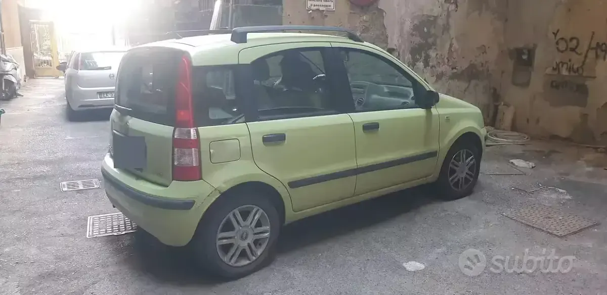 Usata Fiat Panda 69 CV (50 kW) 2006 Verde Utilitaria