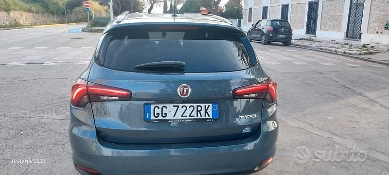 Usata Fiat Tipo Business 130 CV (95 kW) 2021 Verde Station wagon