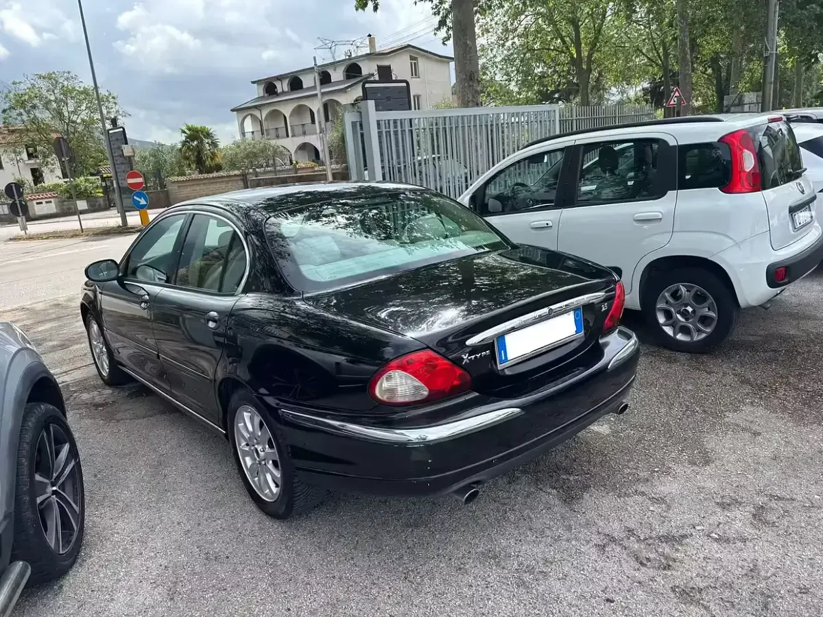 Occasion Jaguar X-type Executive 196 ch (144 kW) 2003 Noir Berline
