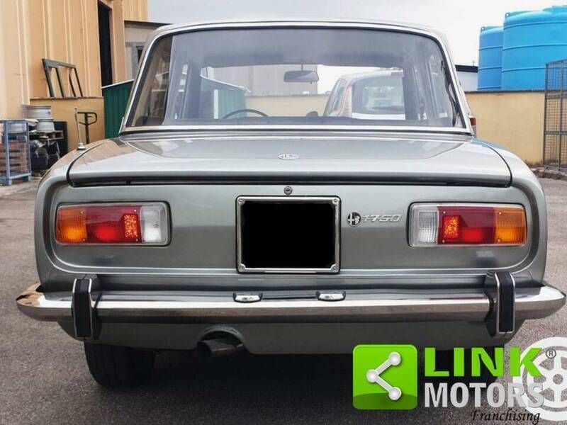 Usata Alfa Romeo 1750 118 CV (86 kW) 1969 Grigio Berlina