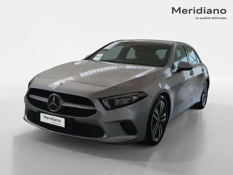 Usata Mercedes A180 Executive 116 CV (85 kW) 2020 Utilitaria