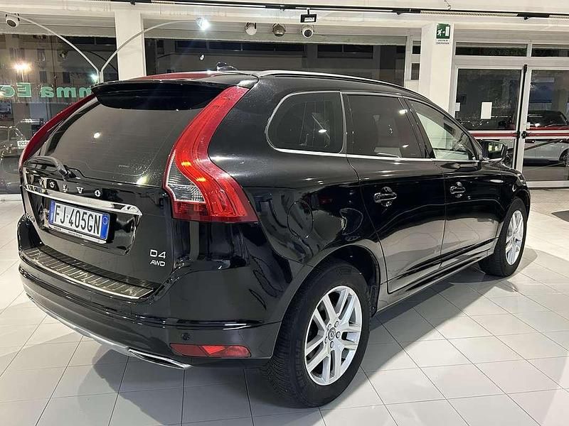 Usata Volvo XC60 Business Edition 190 CV (139 kW) 2017 Nero SUV