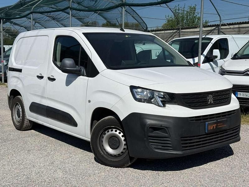Usata Peugeot Partner 75 CV (55 kW) 2019 Bianco Monovolume