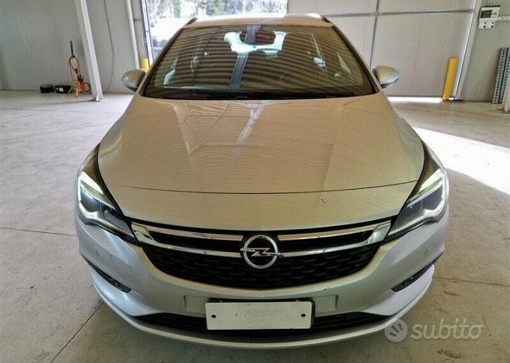 Usato 2019 Opel Astra 1.6 Diesel 101 CV (7.990 €)