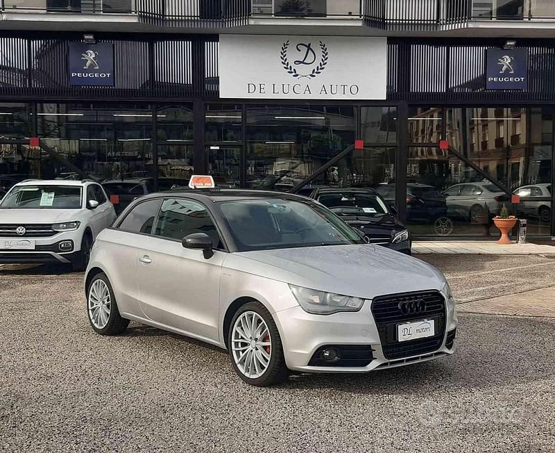 Usata Audi A1 Ambition 105 CV (77 kW) 2010 Grigio Utilitaria