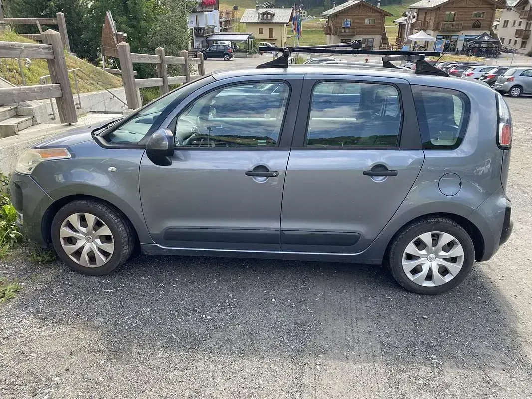 Usata Citroën C3 Picasso Exclusive 90 CV (66 kW) 2010 Grigio Monovolume