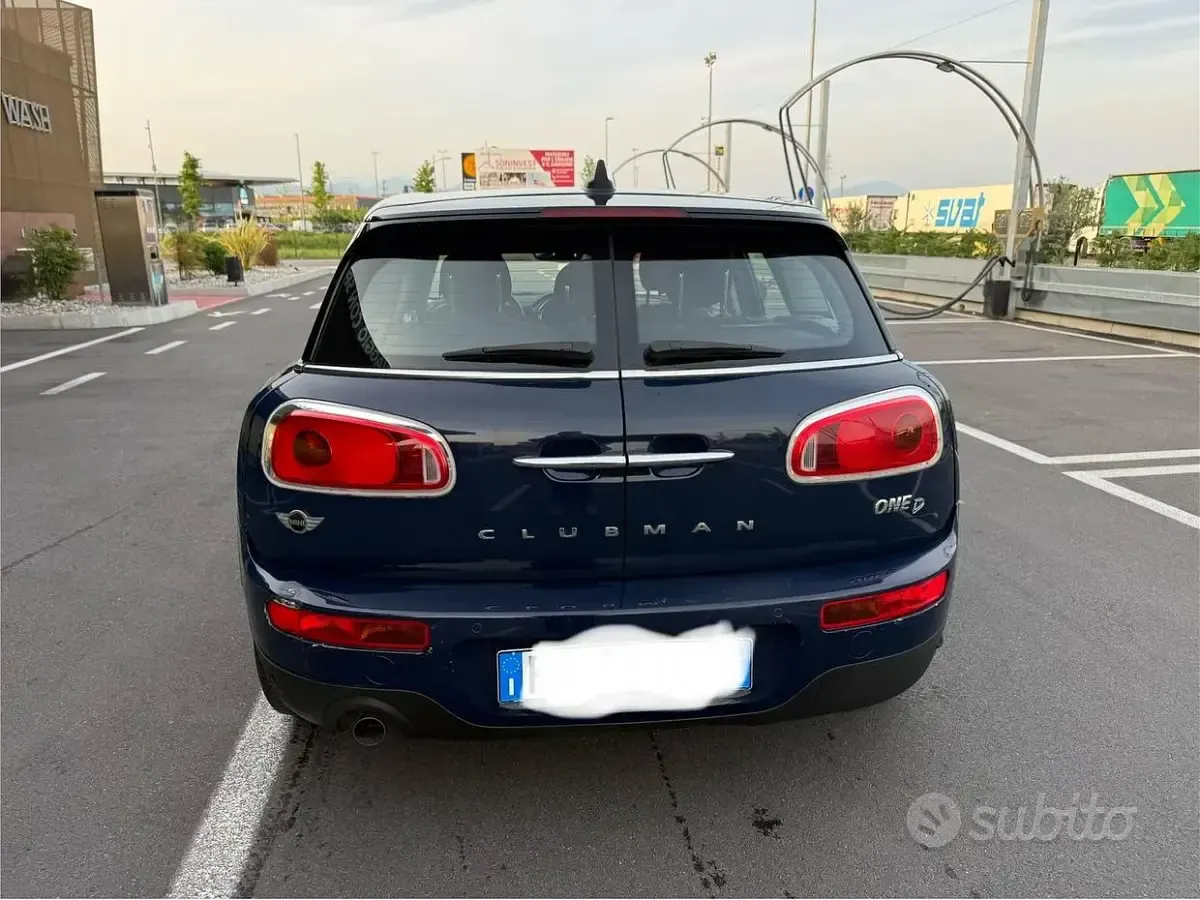 Usata Mini Clubman 116 CV (85 kW) 2017 Blu Station wagon