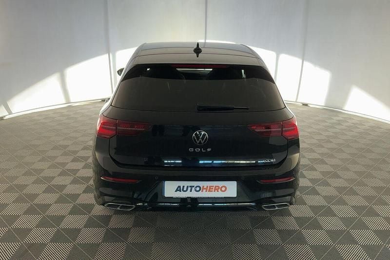 Usata VW Golf VIII R-line 150 CV (110 kW) 2022 Nero