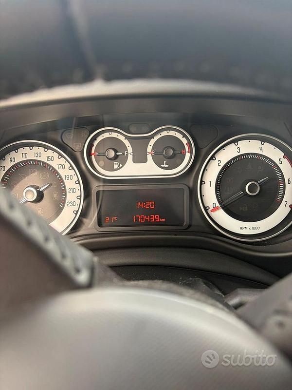 Usata Fiat 500L Pop 95 CV (69 kW) 2017 Bianco Monovolume