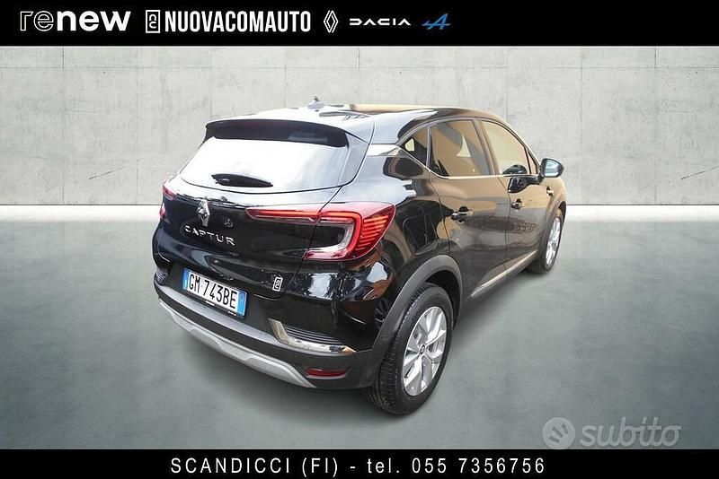 Usata Renault Captur Intens 101 CV (74 kW) 2022 Nero SUV