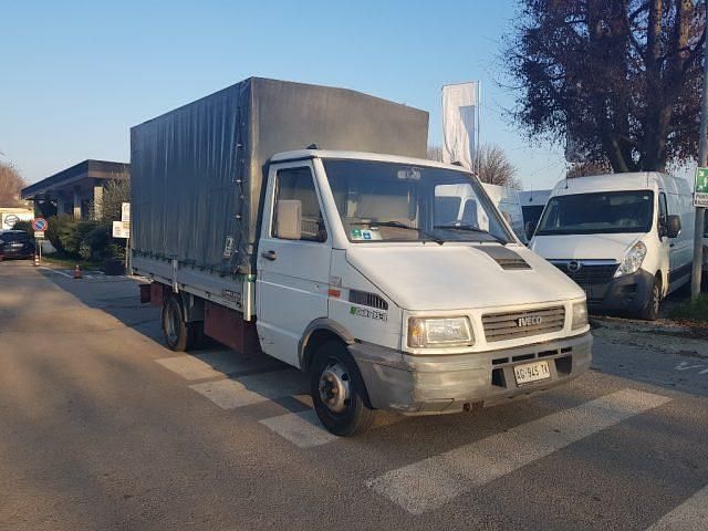 Usata Iveco Daily 75 CV (55 kW) 1995 Bianco Cabrio