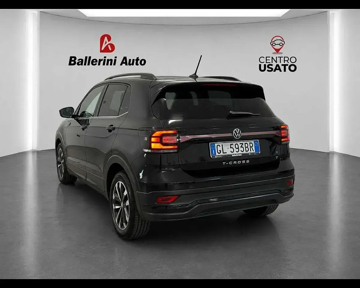 Usata VW T-Cross Style 95 CV (69 kW) 2022 Nero SUV