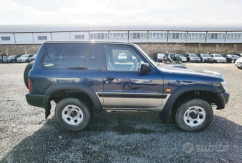 Blu Usata 2000 Nissan Patrol Comfort SUV | 16.500 € (Ottimo prezzo) - Immagine 1/4