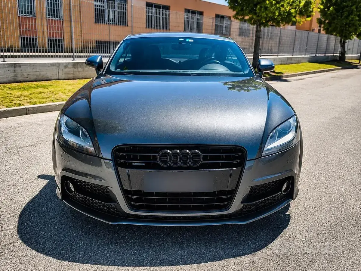 Usata Audi TT S-Line 211 CV (155 kW) 2011 Grigio Coupé