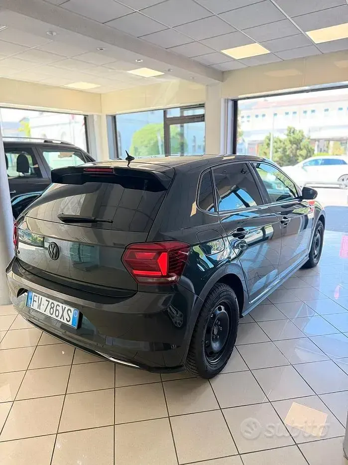 Usata VW Polo Highline 116 CV (85 kW) 2019 Grigio Utilitaria