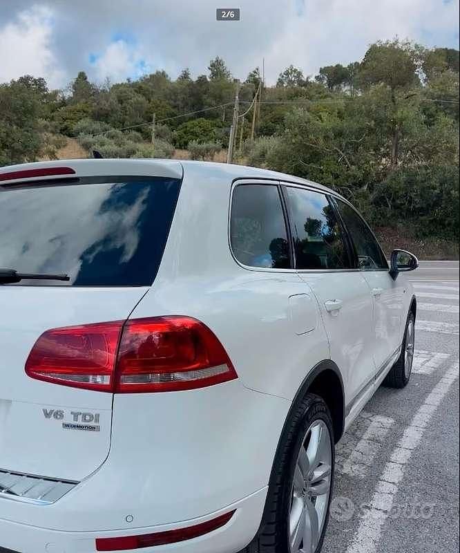 Usata VW Touareg Executive 245 CV (180 kW) 2012 Bianco SUV