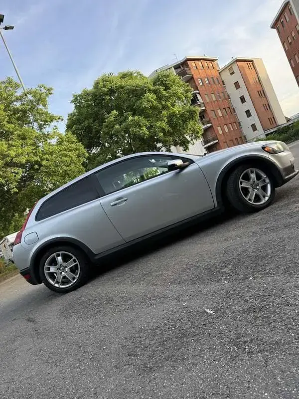 Usata Volvo C30 Kinetic 109 CV (80 kW) 2007 Utilitaria