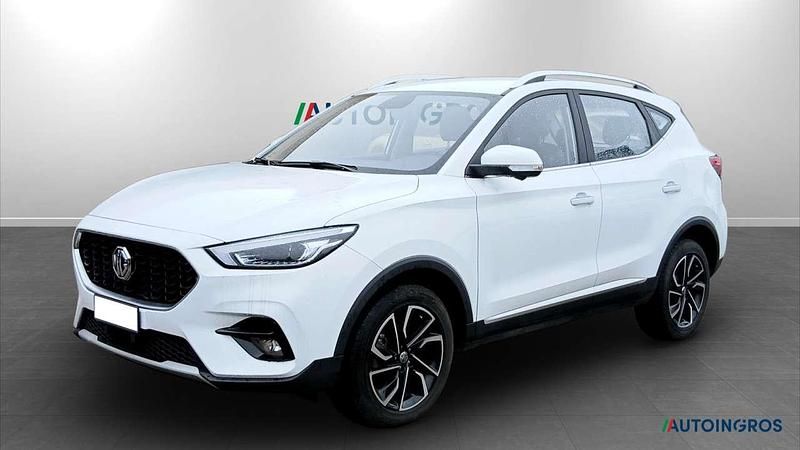 Usata MG ZS Luxury 106 CV (77 kW) 2024 Bianco SUV