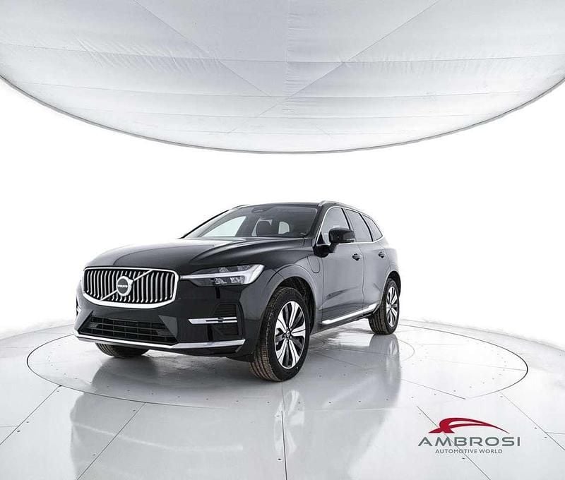Nuova Volvo XC60 Core 349 CV (256 kW) 2025 Nero SUV