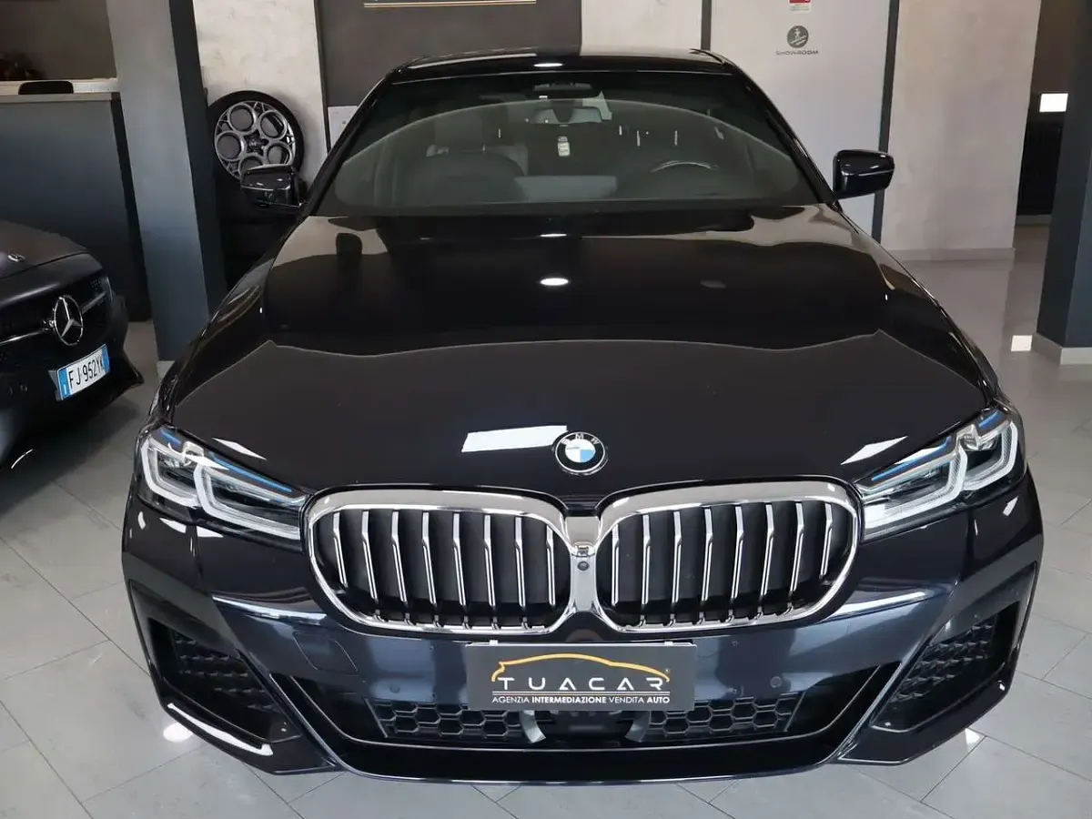 Usata BMW 530e M Sport 184 CV (135 kW) 2021 Blu Berlina