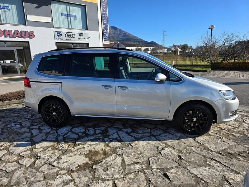 Usata VW Sharan 2013 Grigio Monovolume