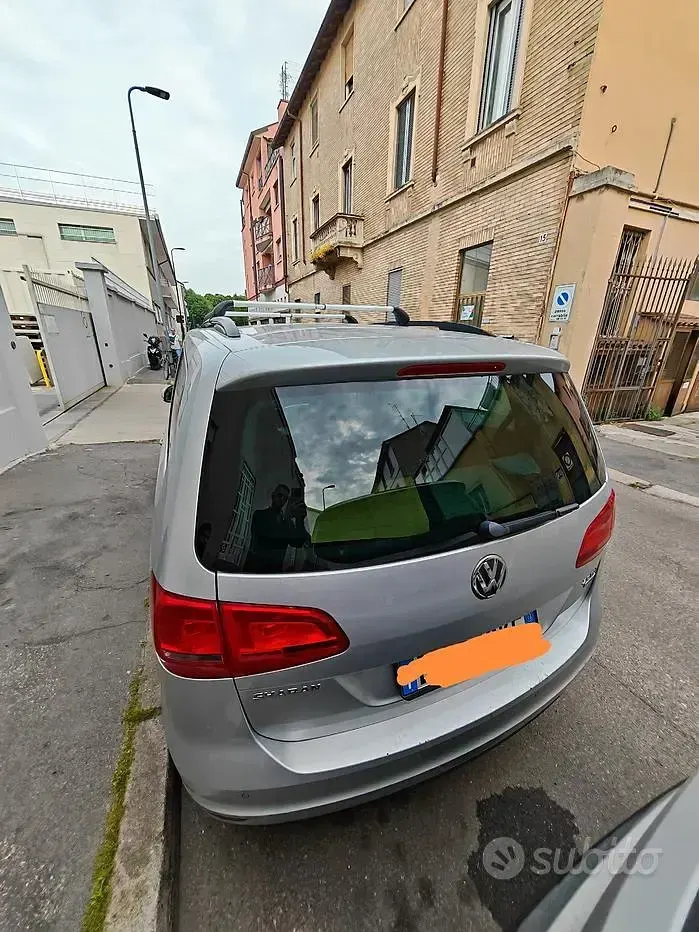 Usata VW Sharan 150 CV (110 kW) 2013 Grigio Monovolume