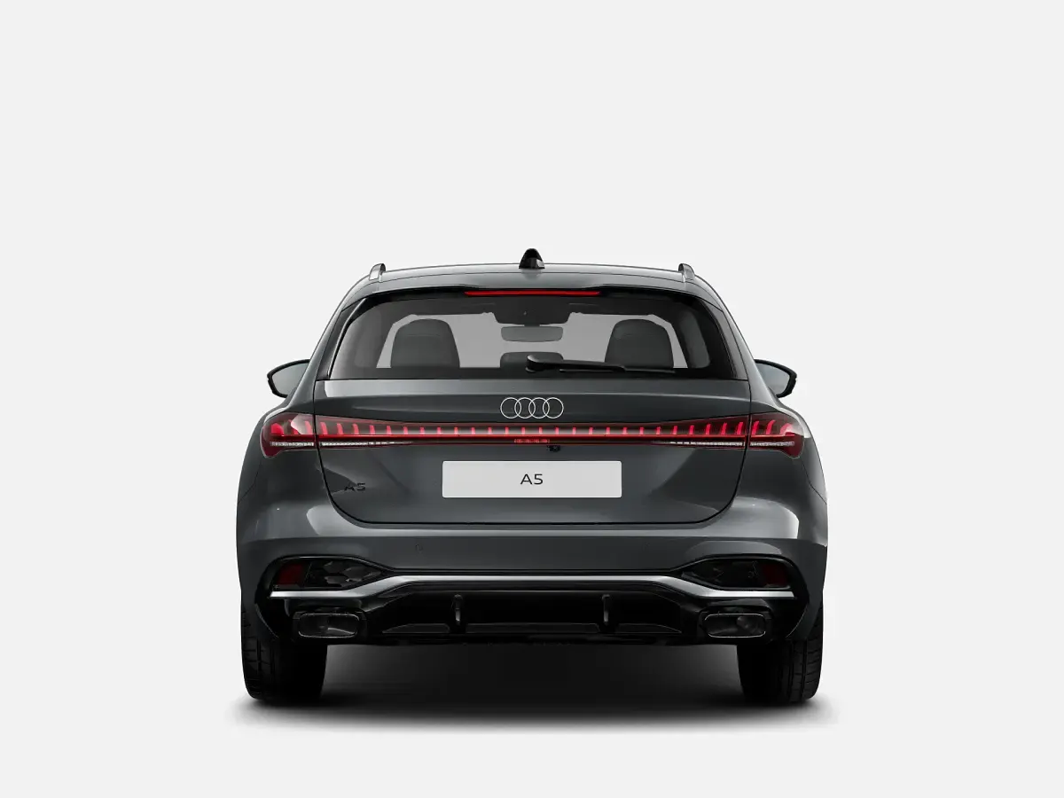 Nuova Audi A5 S-Line 150 CV (110 kW) 2026 Grigio daytona perla Station wagon