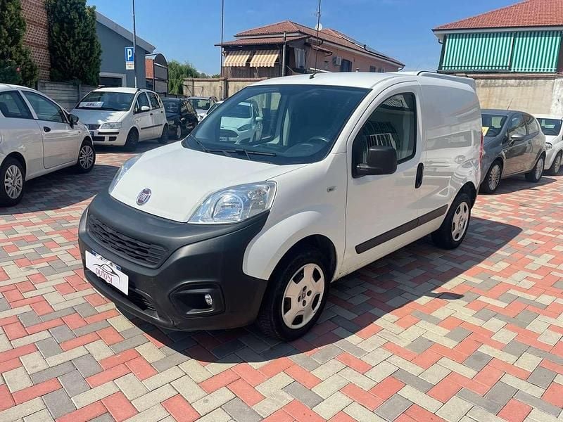 Bianco Usata 2021 Fiat Fiorino Furgone | 7990 € (Ottimo prezzo) - Immagine 1/4