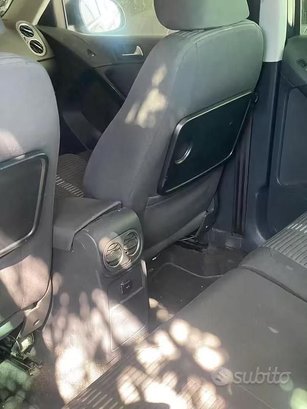 Usata VW Tiguan 170 CV (125 kW) 2010 Nero SUV