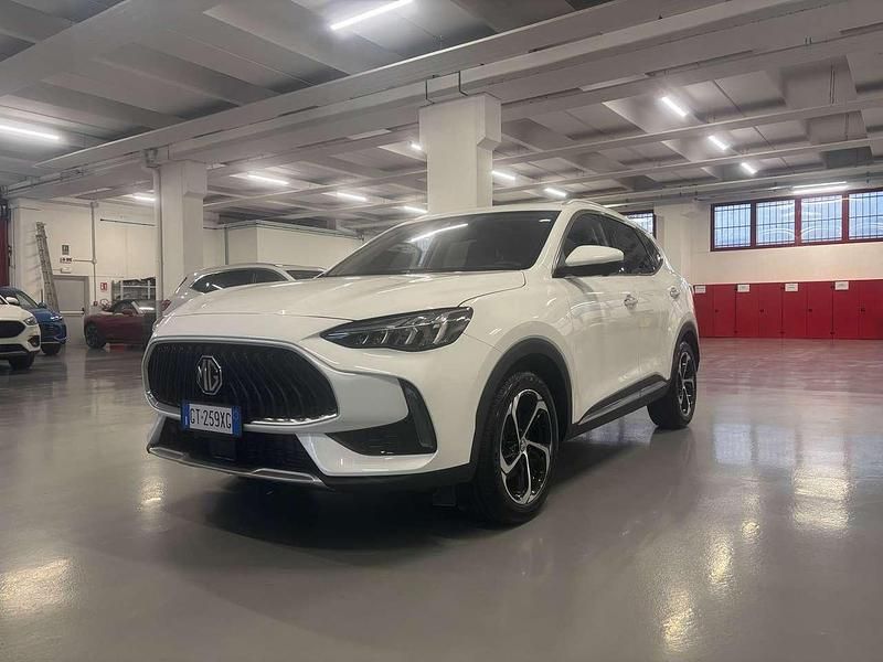 Usata MG HS Luxury 163 CV (119 kW) 2024 Dover white SUV