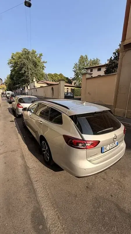 Usata Opel Insignia Edition 110 CV (80 kW) 2017 Station wagon