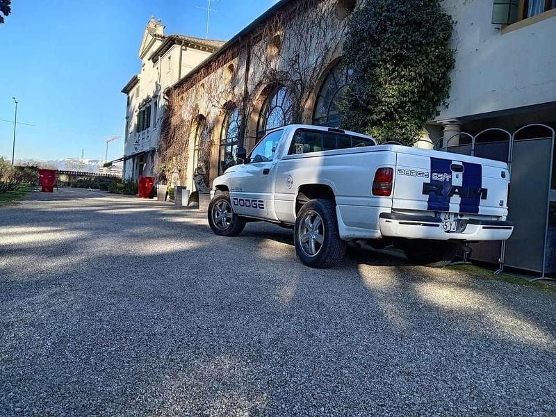 Usata Dodge Ram 249 CV (183 kW) 1997 Pick-up