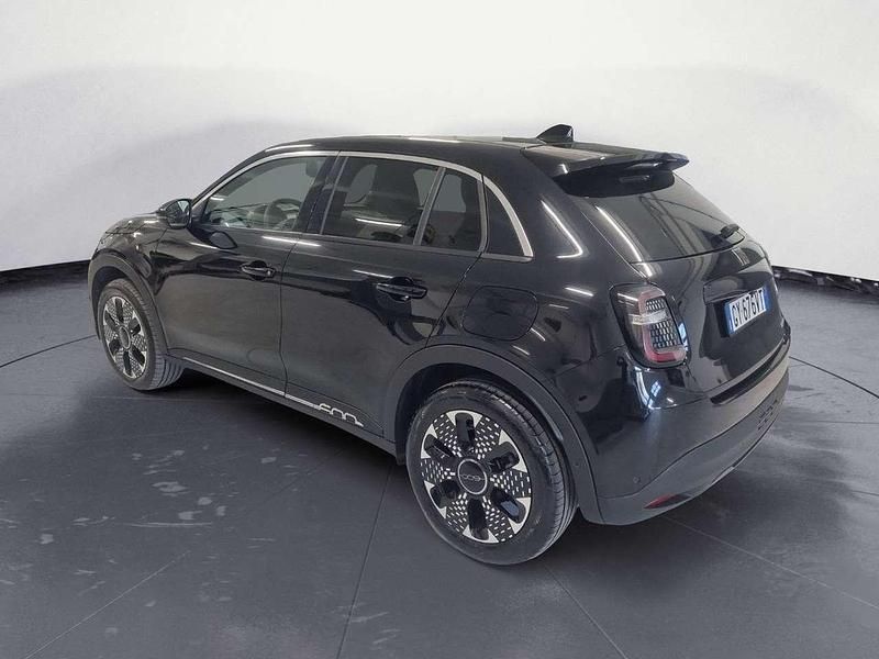 Usata Fiat 600 La Prima 101 CV (74 kW) 2025 Nero SUV