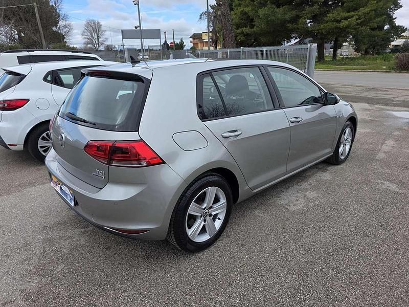 Usata VW Golf VII Comfortline 110 CV (80 kW) 2015 Grigio Berlina