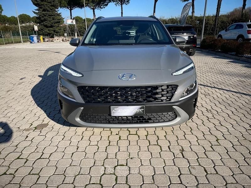 Usata Hyundai Kona 141 CV (103 kW) 2022 Argento SUV