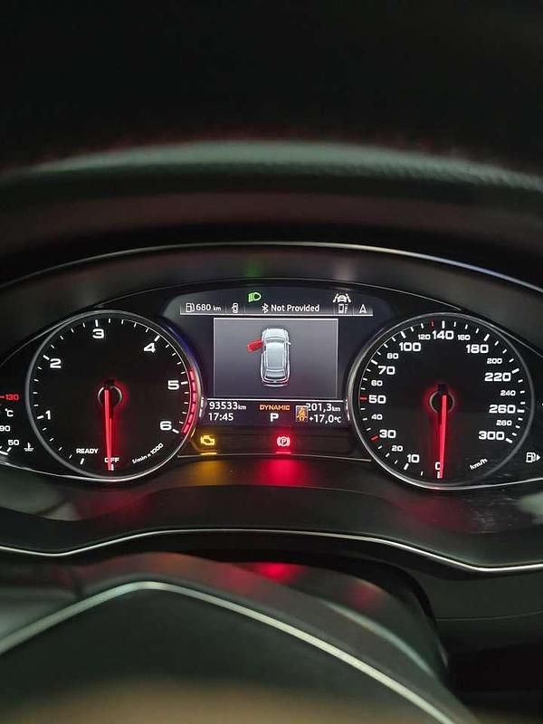 Usata Audi A6 Ambiente 204 CV (150 kW) 2019 Nero Station wagon