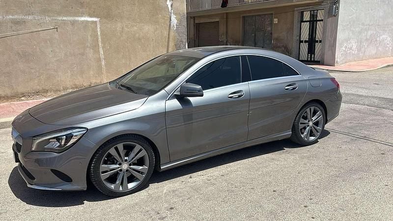 Usata 2016 Mercedes CLA220 Tre volumi | 20.000 € (Buon prezzo) - Immagine 1/4