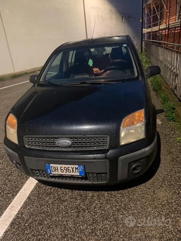 Usata Ford Fusion 101 CV (74 kW) 2007 Nero Berlina